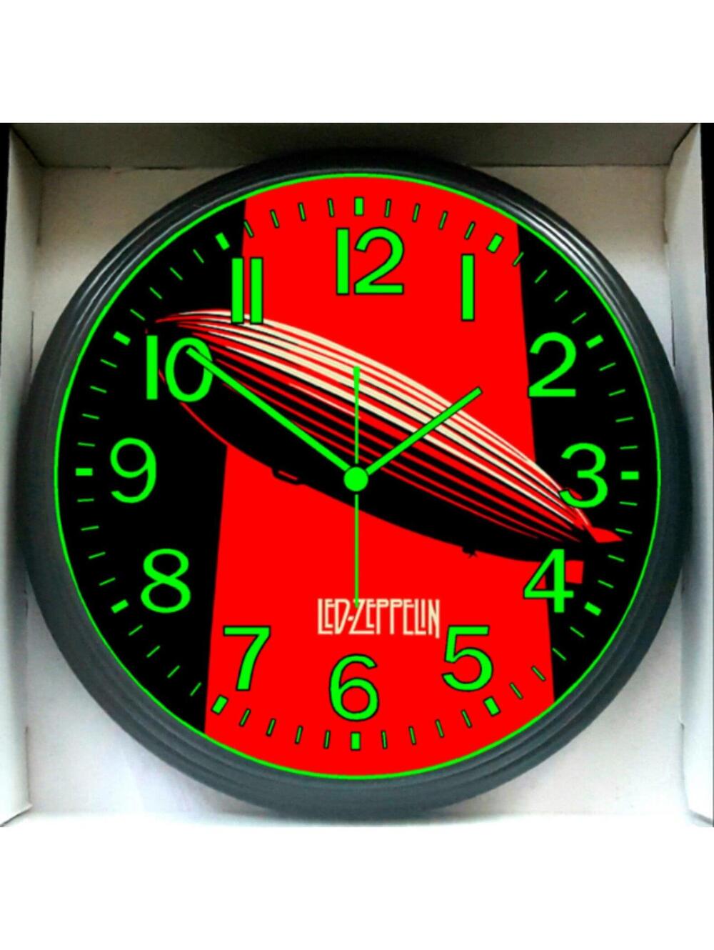 Led Zeppelin Music Studio Lounge Glow In The Dark Wall Clock, New